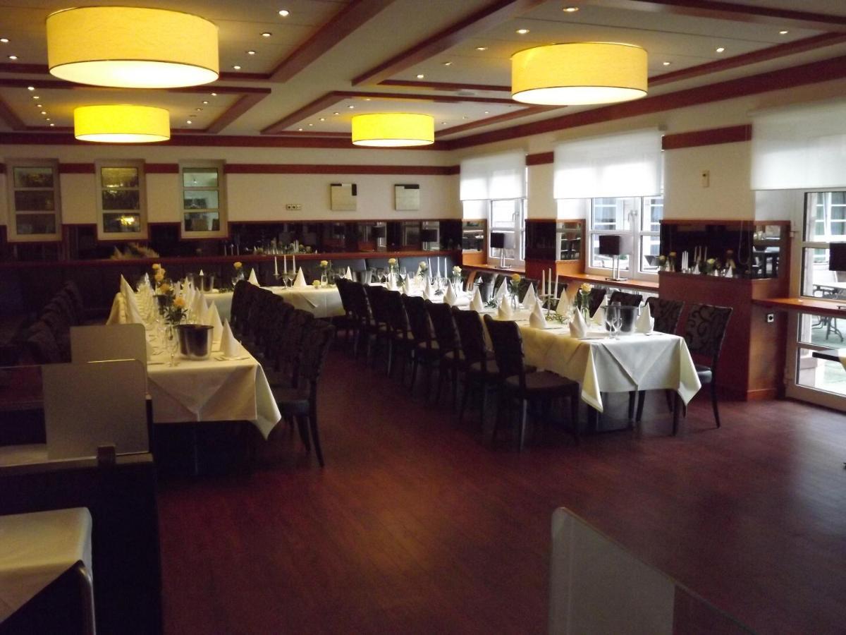 Schlosshotel Landstuhl Ngoại thất bức ảnh